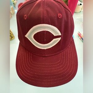 Vintage New Era Cincinnati Reds Snapback Hat‎ adjustabke